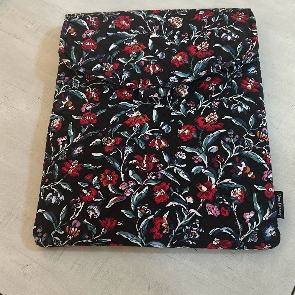 Vera Bradley Tech Sleeve - Picture 2 of 5